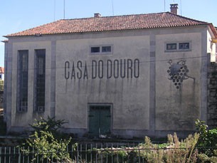 Solução para a Casa do Douro